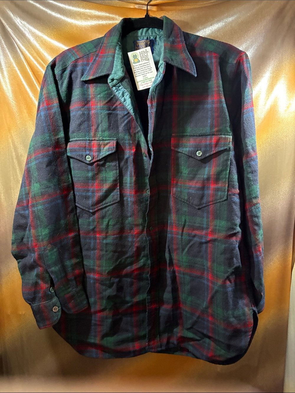 Vintage Pendleton Men's Plaid Shirt Jacket in Green and Red hole on back 137